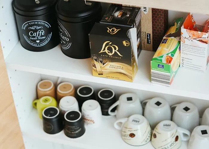 Daire Cristina - Proximo Da Armação de Pêra