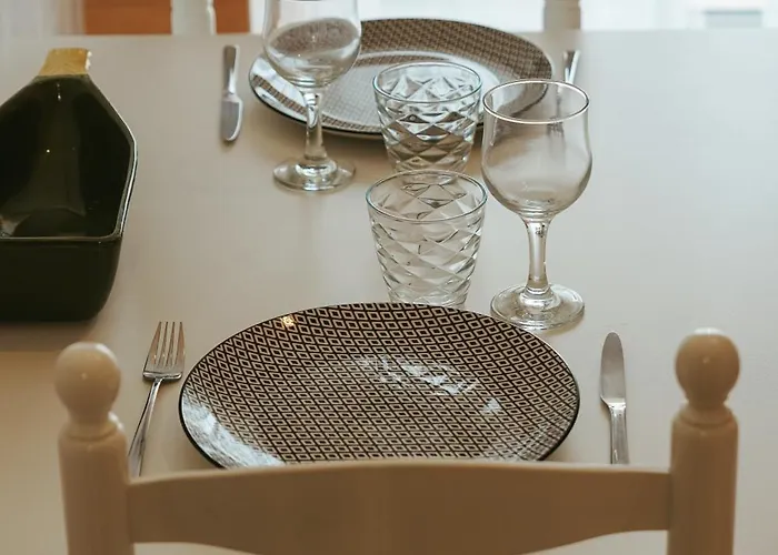 Cristina - Proximo Da Armação de Pêra